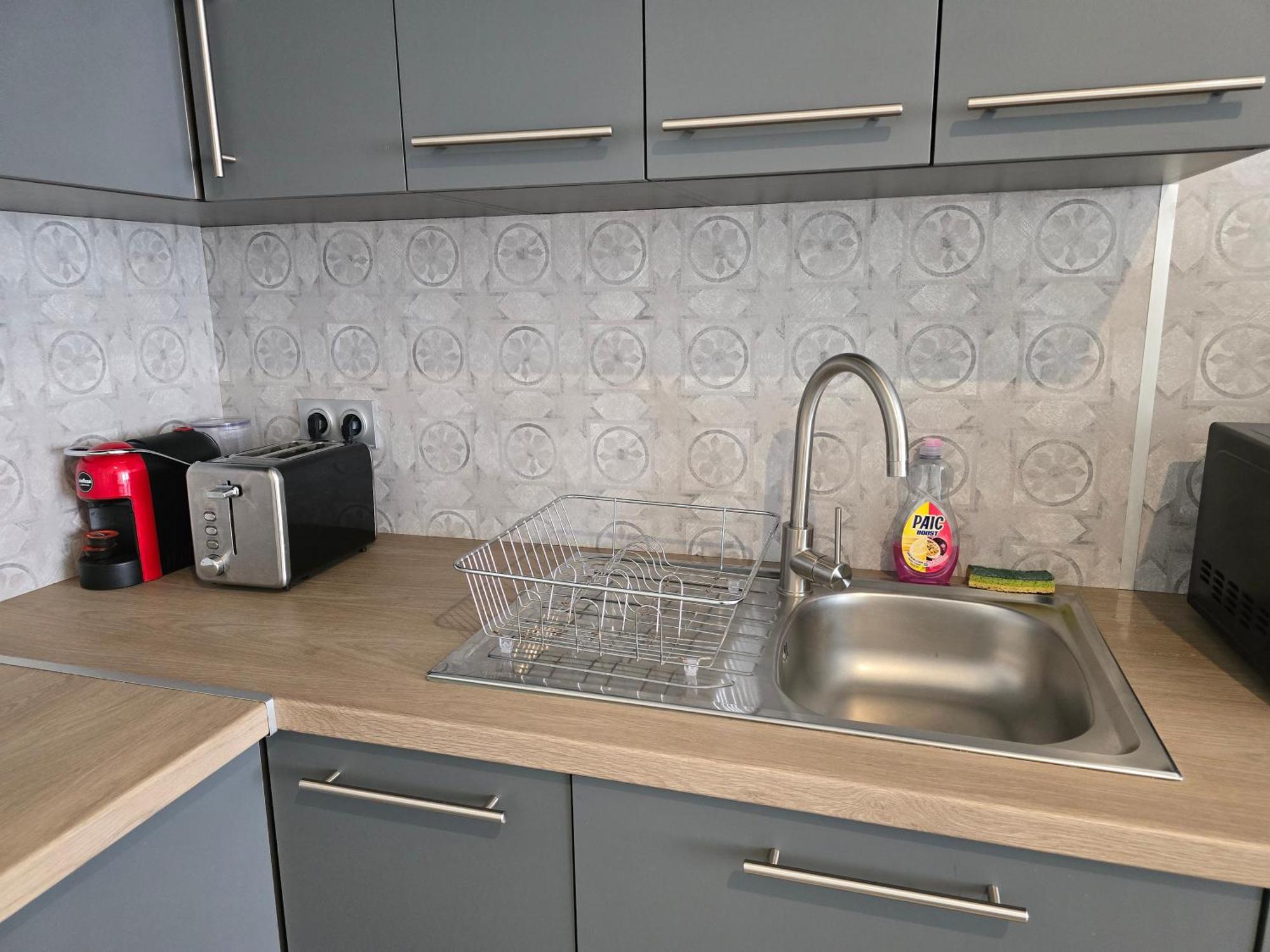 Appartement Au Calme Idealement Place A Macon. Eksteriør billede